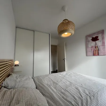 شقة Three-bedroom In *