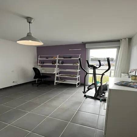 Three-bedroom In بلانياك
