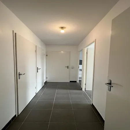 Three-bedroom In شقة