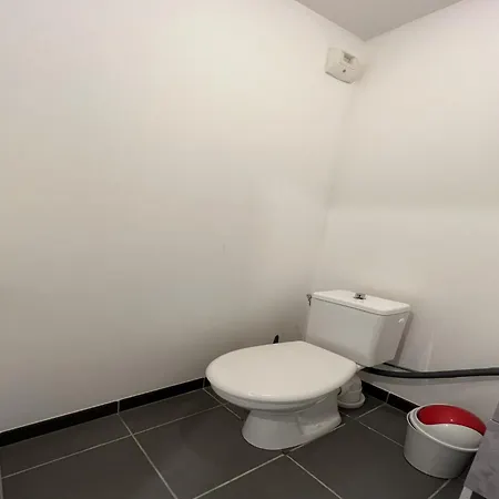 Three-bedroom In بلانياك